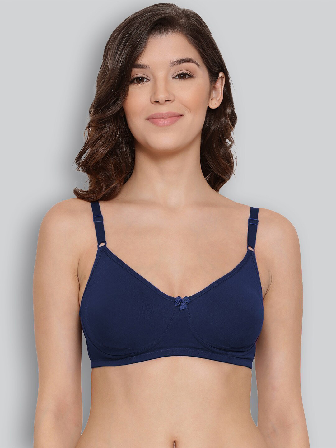 

LYRA Premium Cotton Seamless Moulded Tshirt Bra with Adjustable Strap, Navy blue