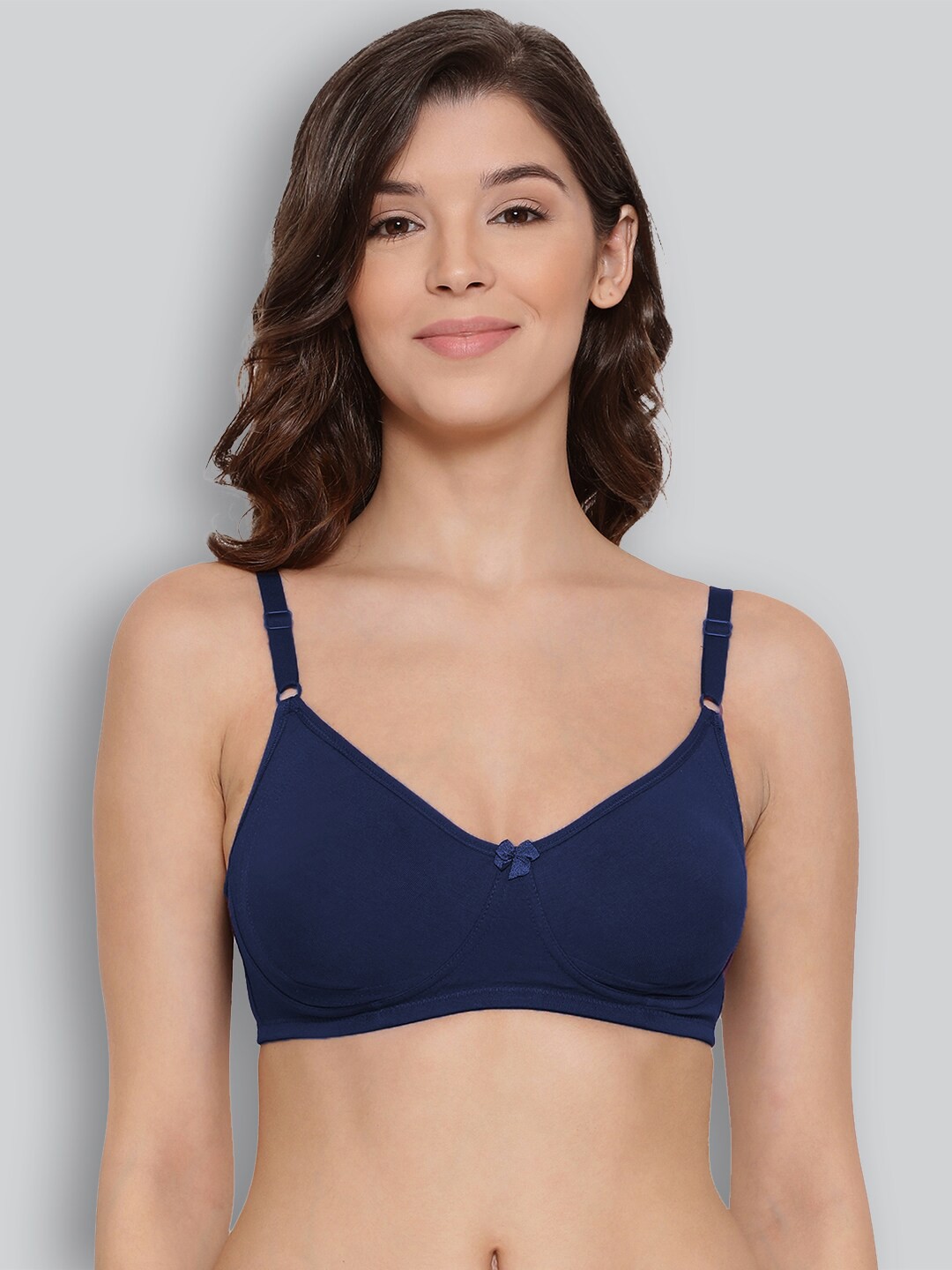 

LYRA Premium Cotton Seamless Moulded Tshirt Bra with Adjustable Strap, Navy blue