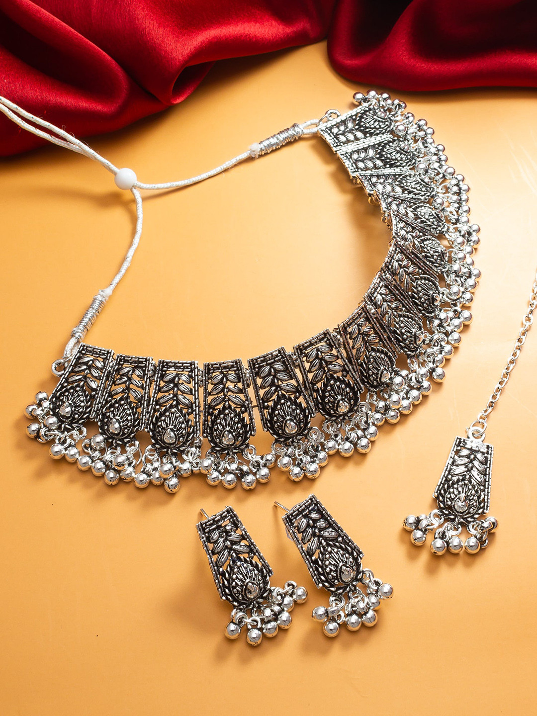 

aadita Silver-Plated Oxidised Choker Jewellery Set