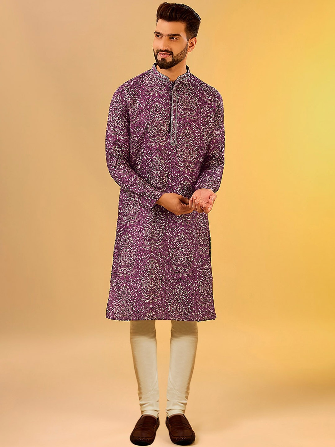 

KISAH Ethnic Motifs Printed Regular Pure Cotton Kurta With Churidar, Burgundy