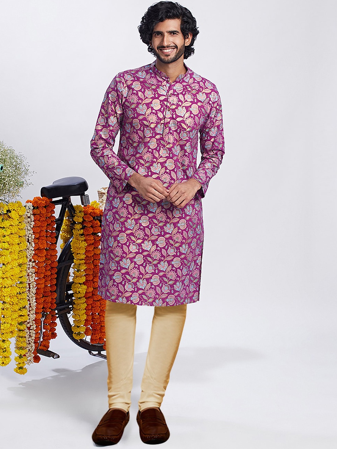 

KISAH Floral Printed Pure Cotton Kurta With Churidar, Pink