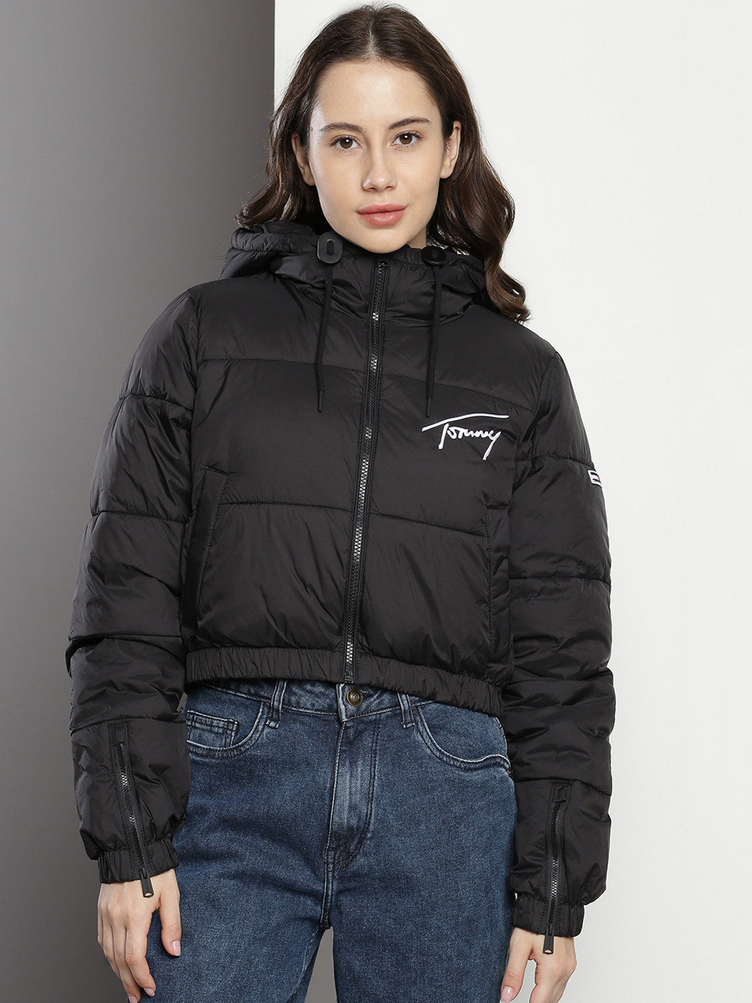 

Tommy Hilfiger Hooded Crop Puffer Jacket, Black