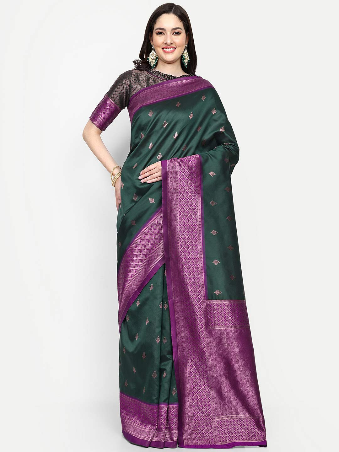 

ALMAARI FASHION Ethnic Motifs Woven Design Zari Pure Silk Kanjeevaram Saree, Green