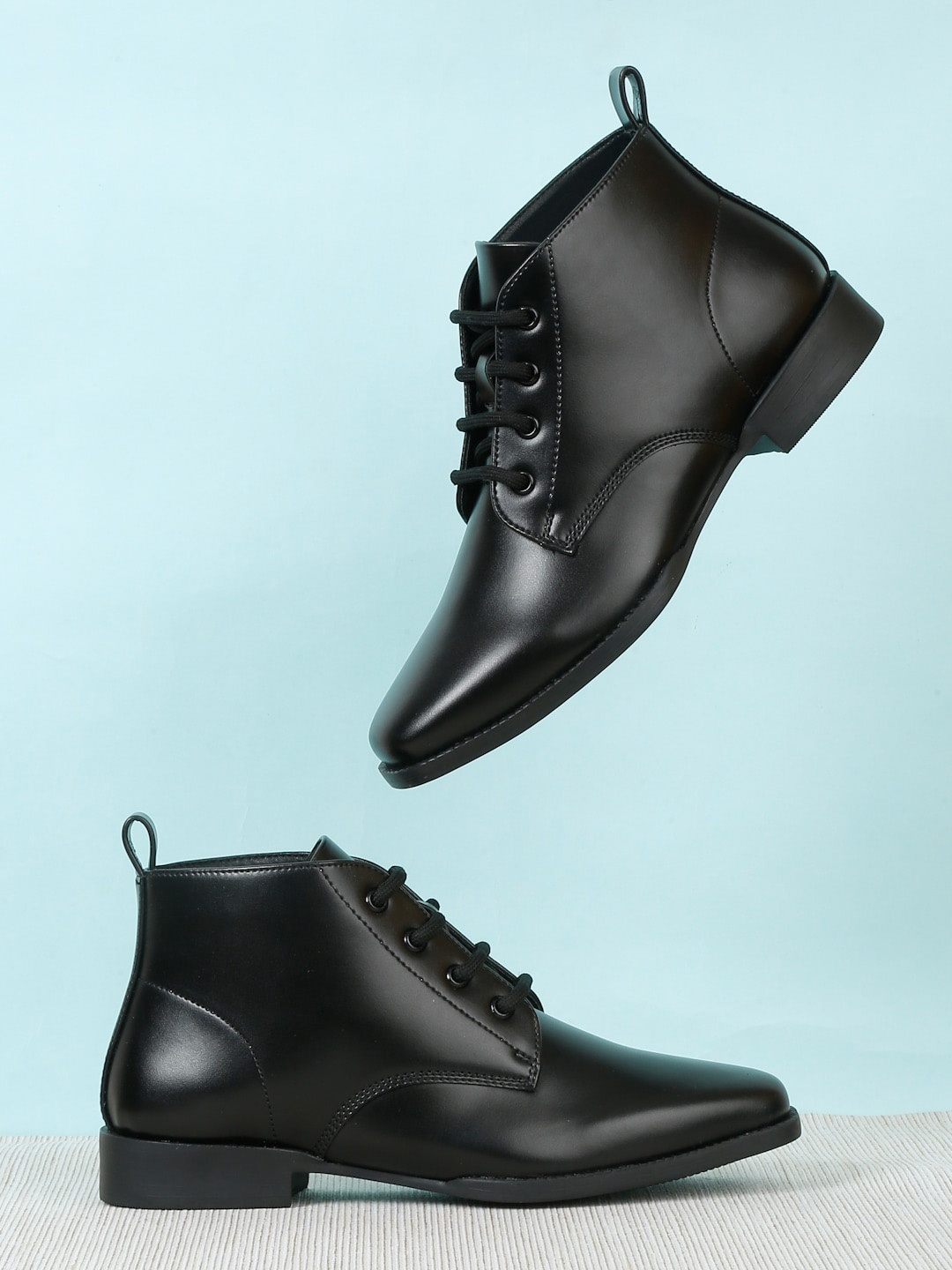 

Bruno Manetti Women Mid-Top Casual Lace-Up Boots, Black