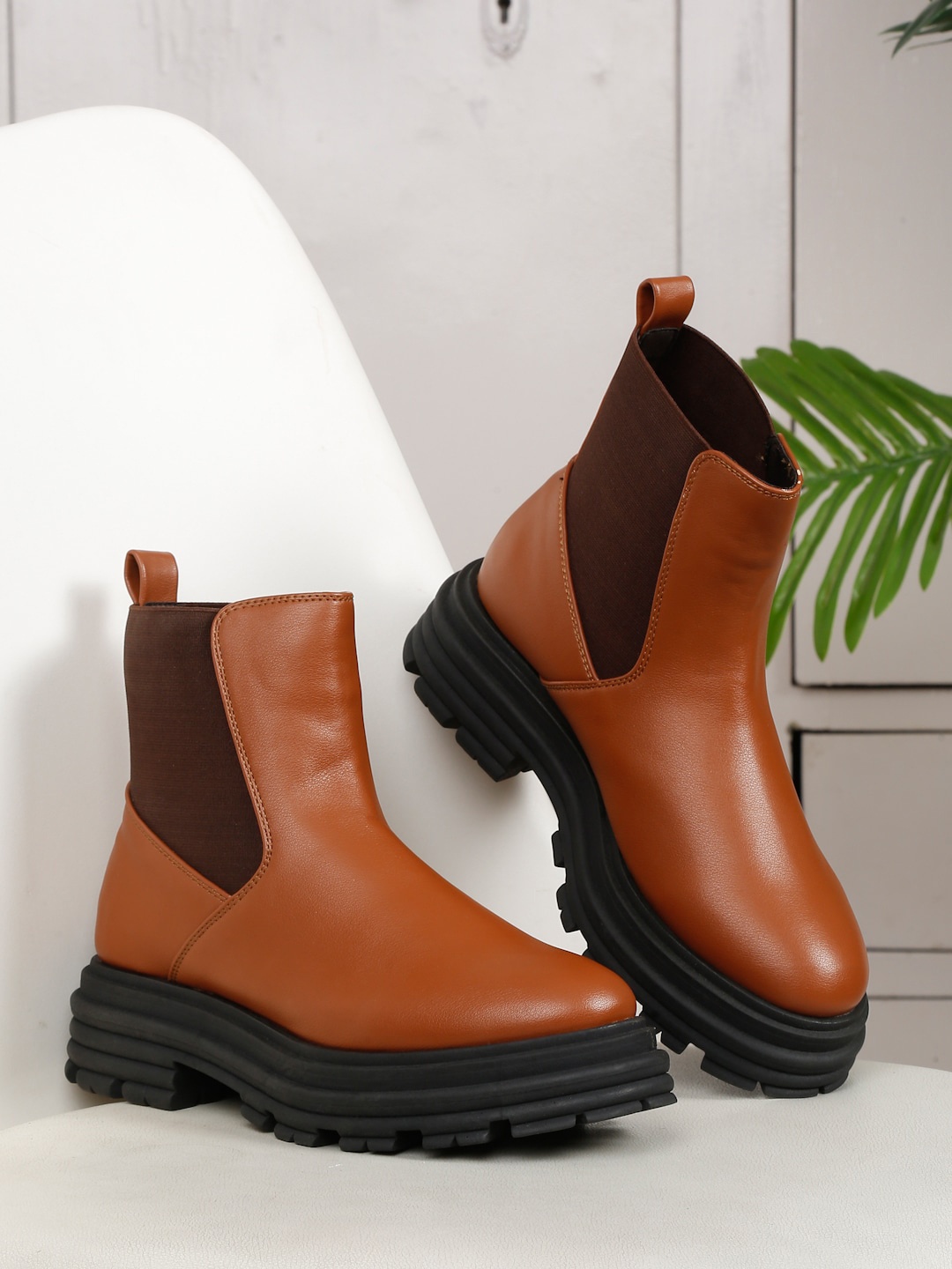 

Bruno Manetti Women Mid-Top Casual Slip-On Chelsea Boots, Tan