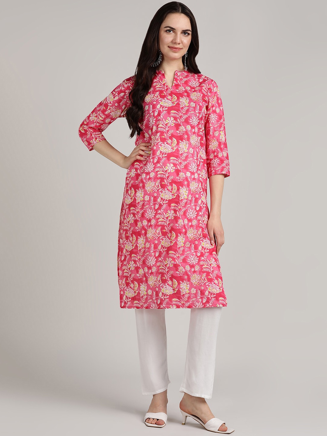 BLOCKS OF INDIA Floral Printed Regular Pure Cotton Kurta, Pink