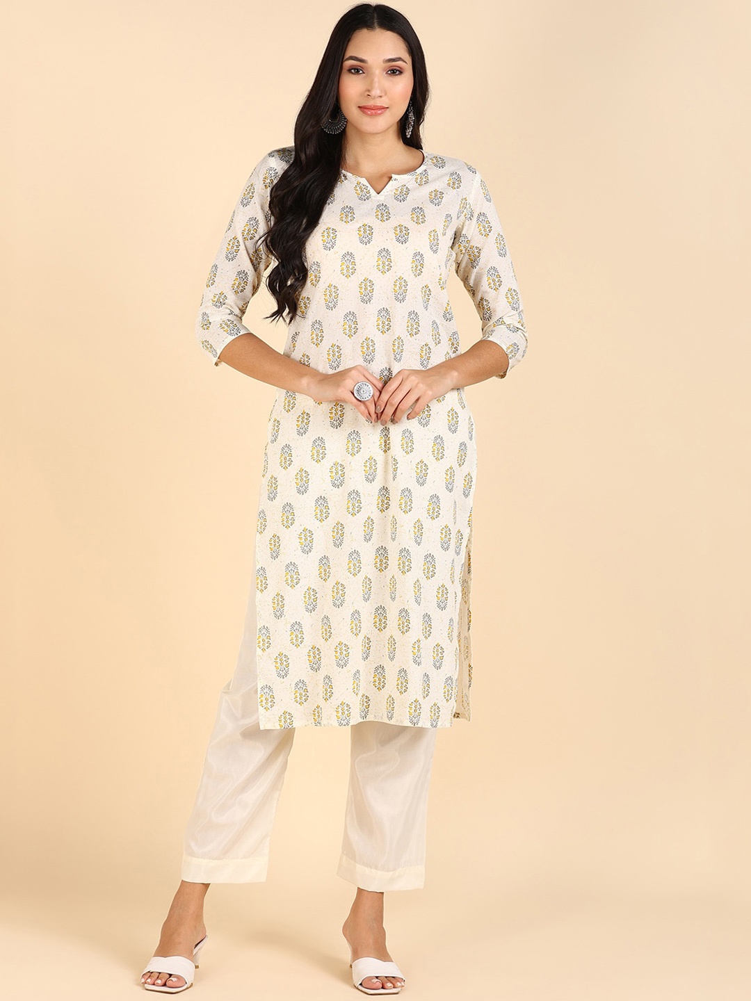 

BLOCKS OF INDIA Ethnic Motifs Printed Regular Pure Cotton Kurta, Beige