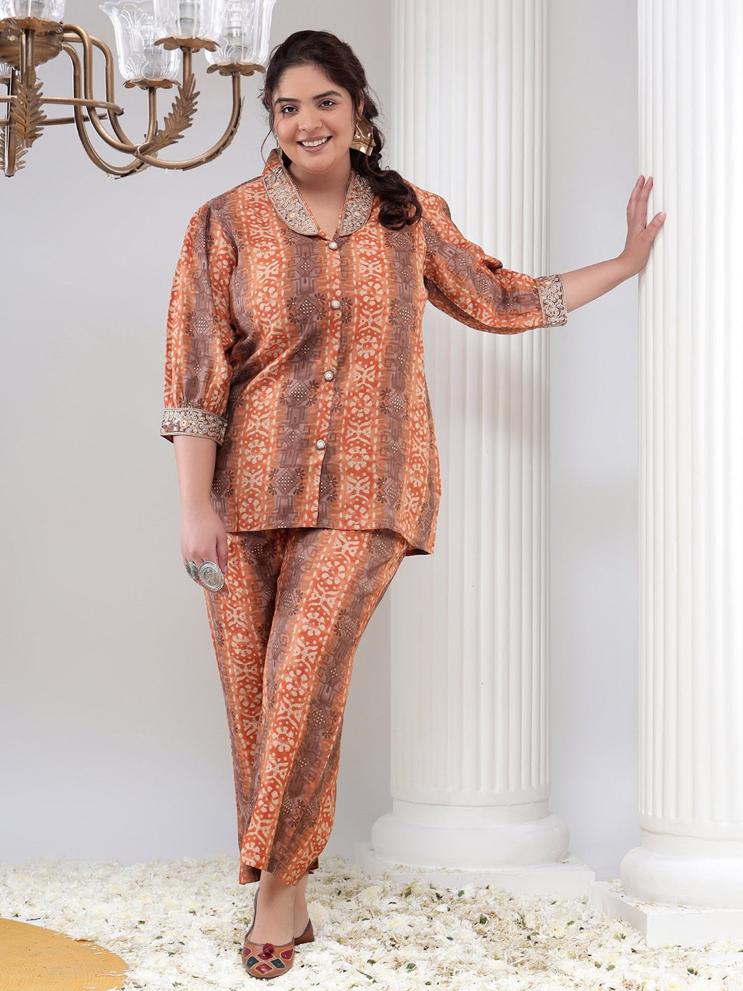 

Bani Women Plus Size Printed Tunic With Trousers Co-Ords, Brown