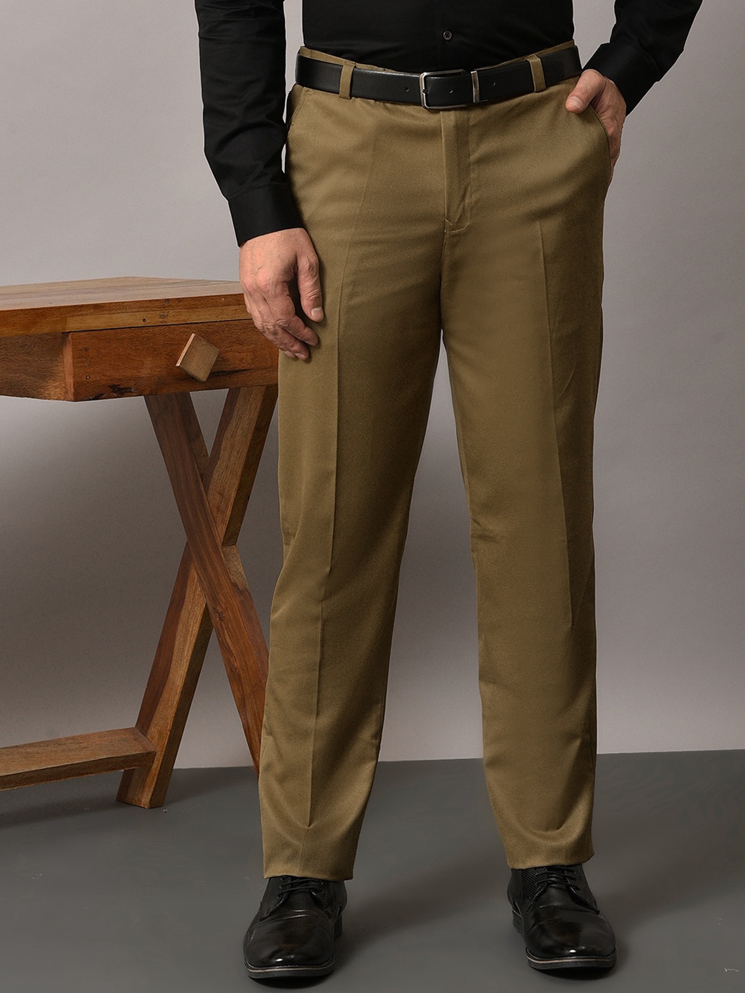 

Hangup Men Original Regular Fit Mid-Rise Formal Trousers, Khaki