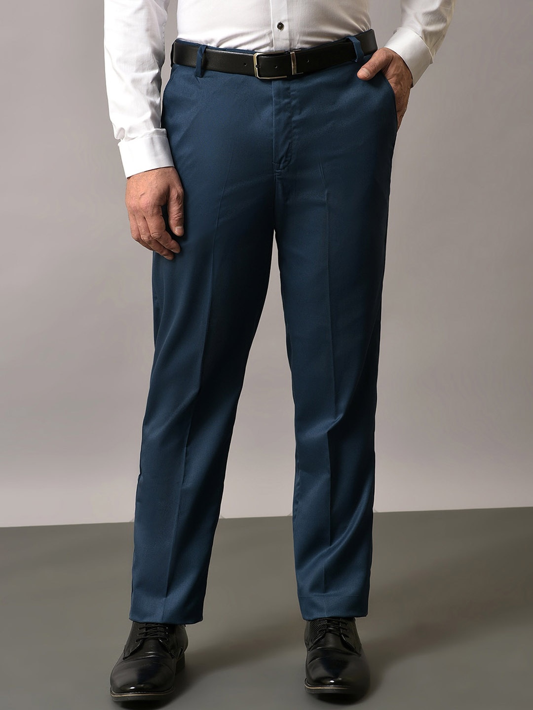 

Hangup Men Mid-Rise Original Formal Trousers, Green