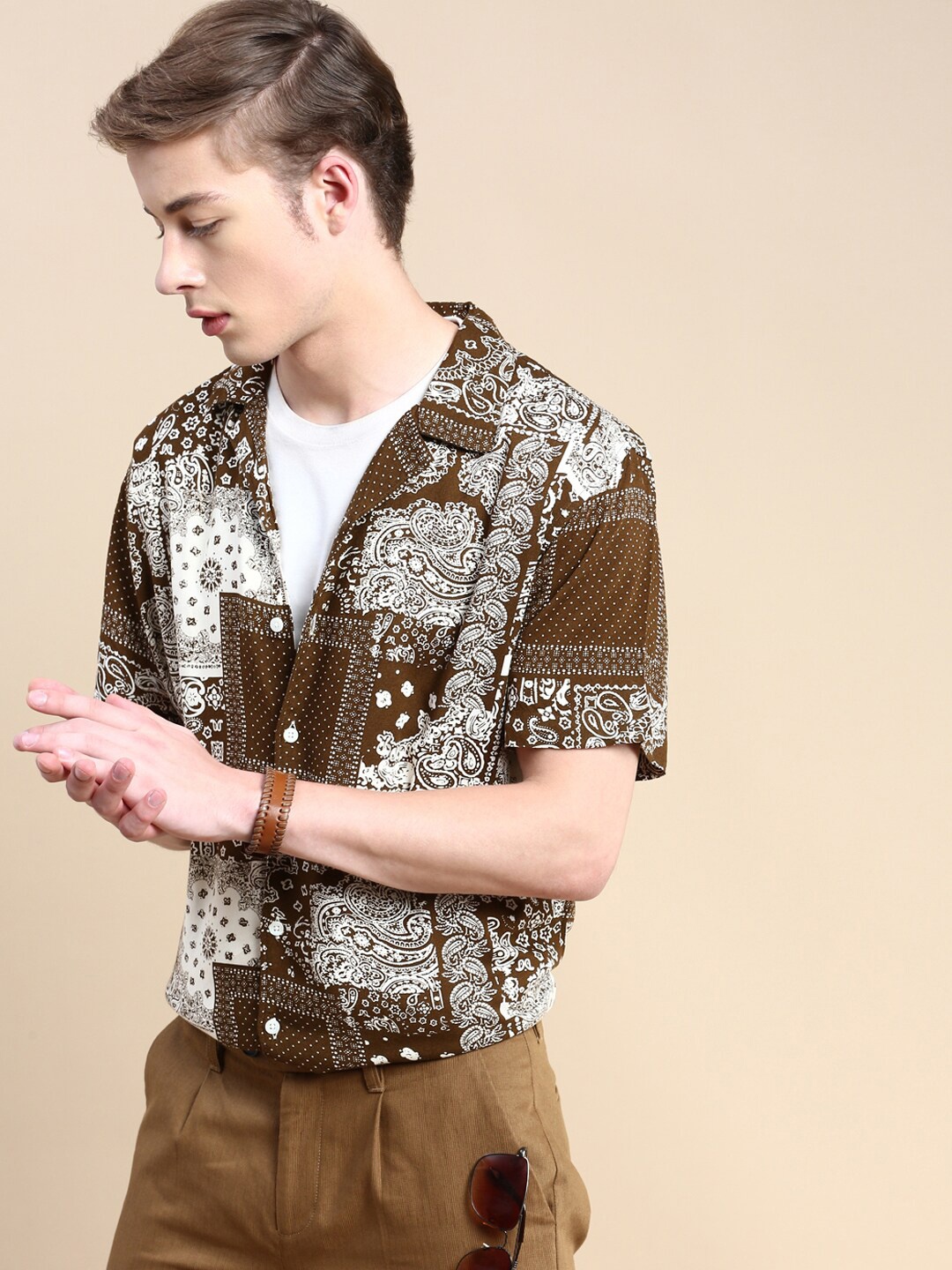 

INVICTUS Club Slim Fit Ethnic Motifs Printed Cotton Casual Shirt, Brown