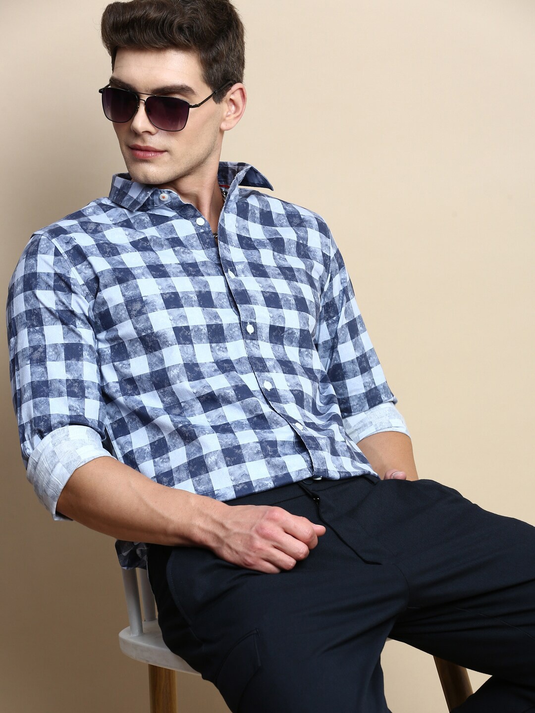 

INVICTUS Sport Slim Fit Checked Cotton Casual Shirt, Navy blue