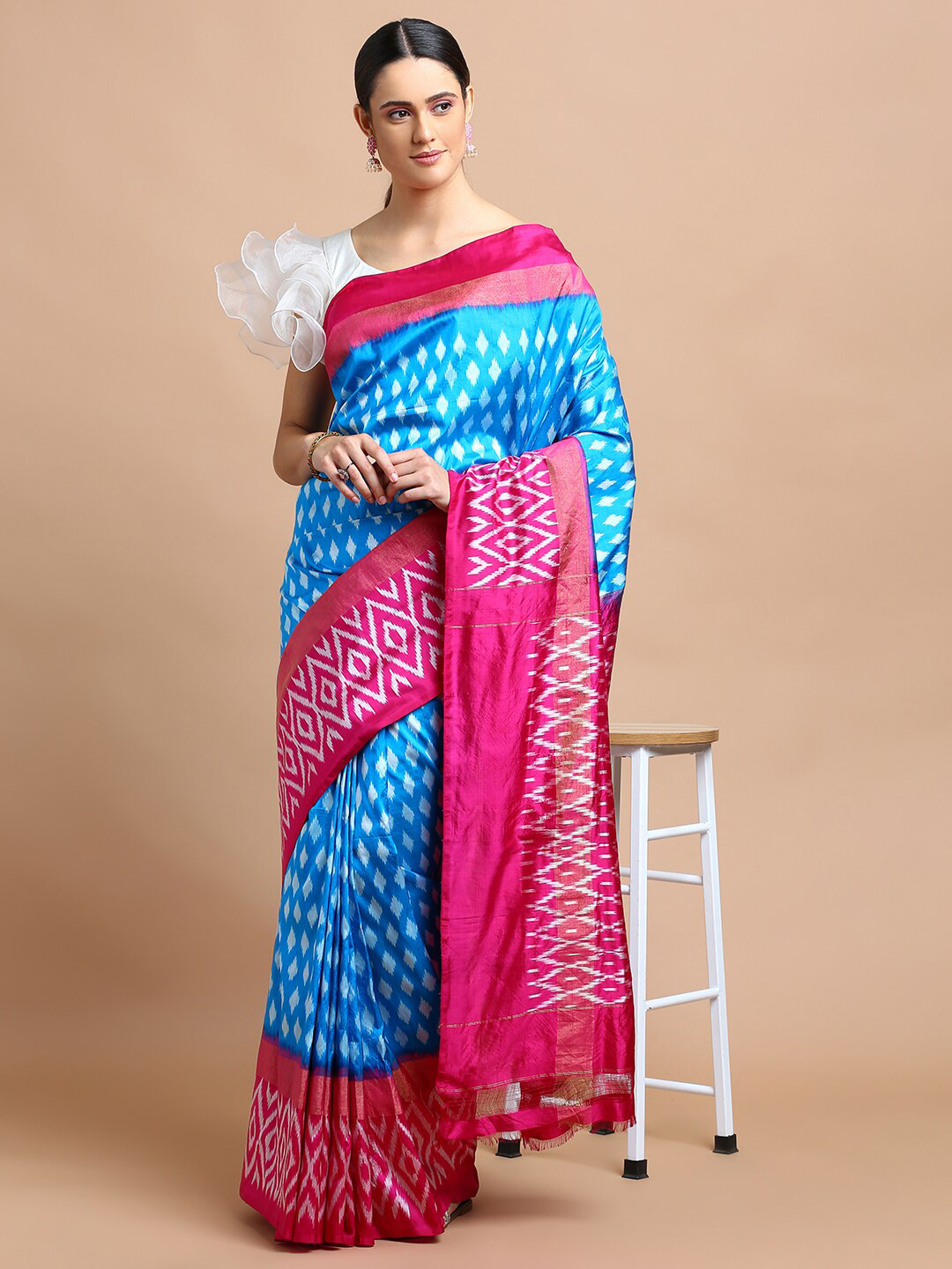 

Kalyan Silks Blue & Pink Pure Silk Kanjeevaram Saree