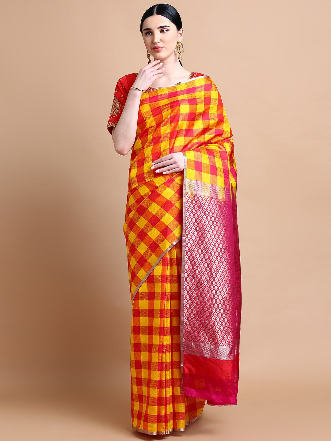 

Kalyan Silks Checked Zari Pure Silk Kanjeevaram Saree, Pink