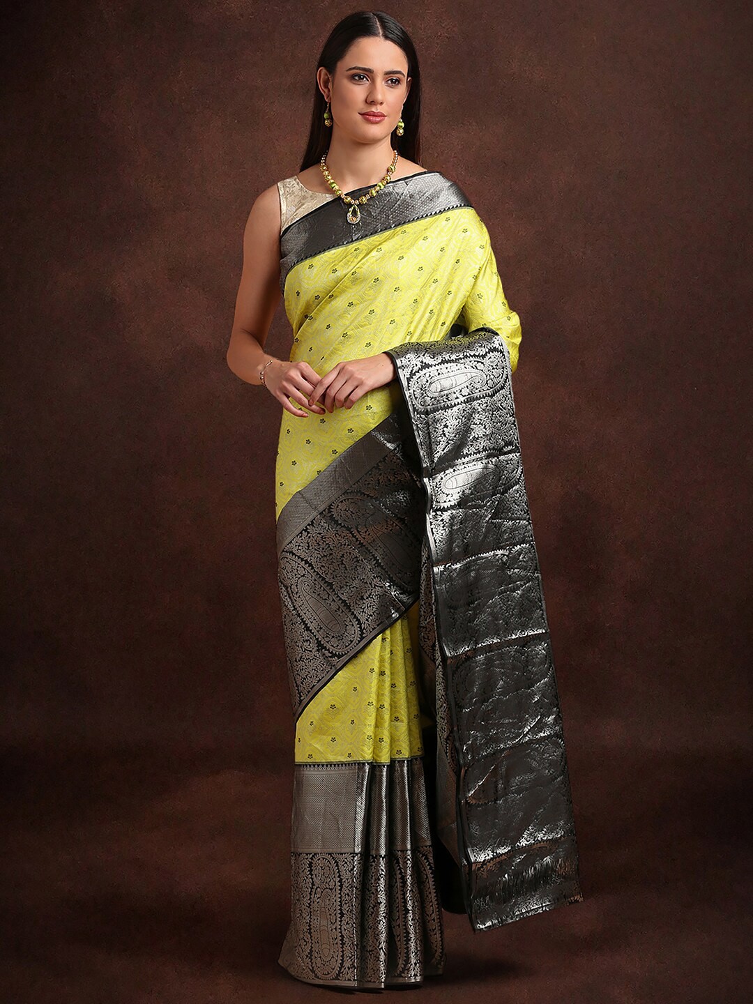 

Kalyan Silks Ethnic Motifs Woven Design Zari Pure Silk Kanjeevaram Saree, Yellow