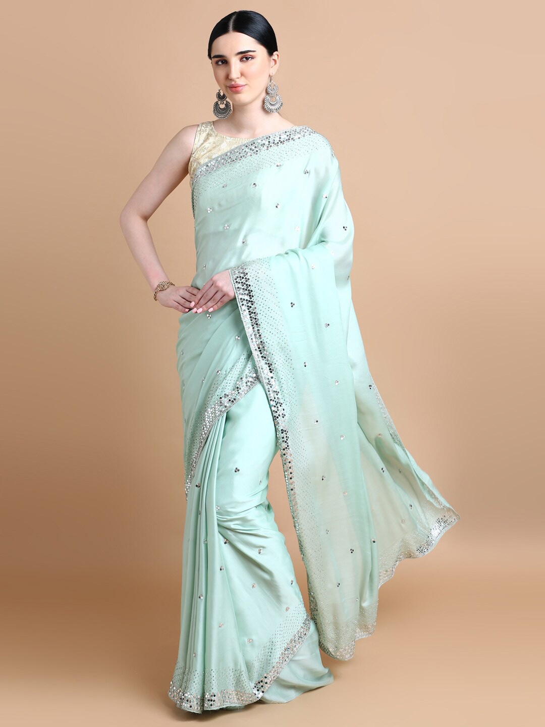 

Kalyan Silks Embellished Sequined Saree, Green