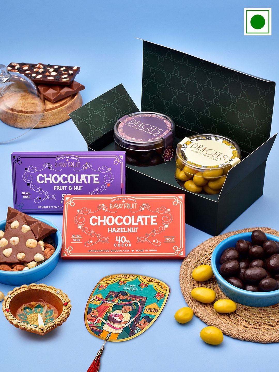 

RawFruit Diwali Gift Hamper Chocolate Bar and Dragees, Purple