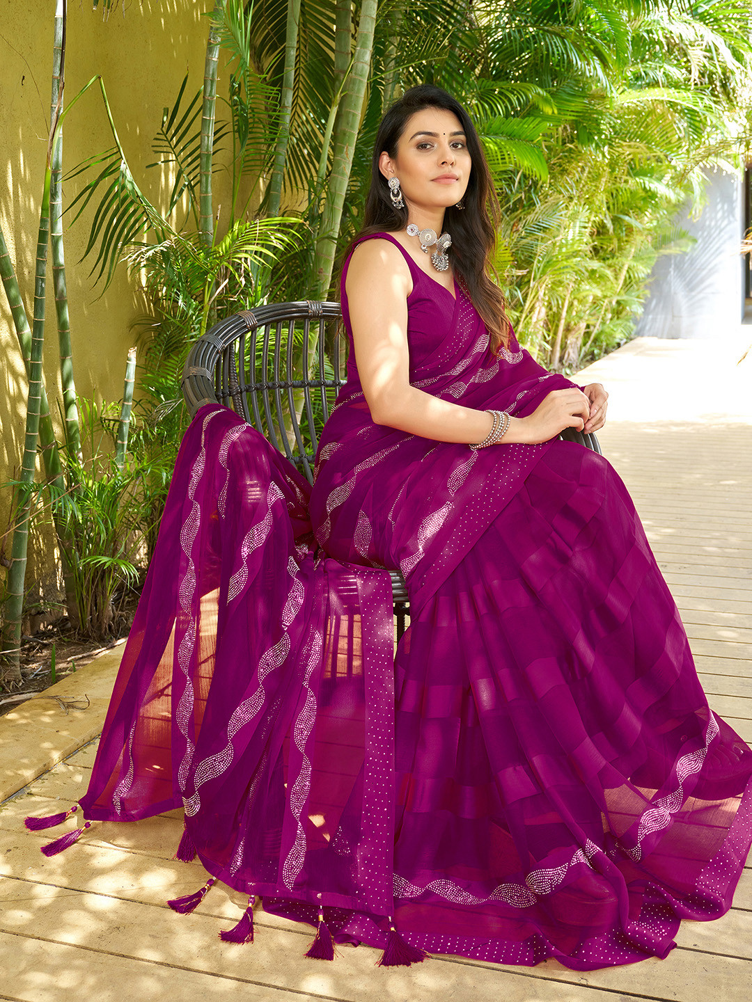 

Satrani Embellished Sequinned Saree, Purple