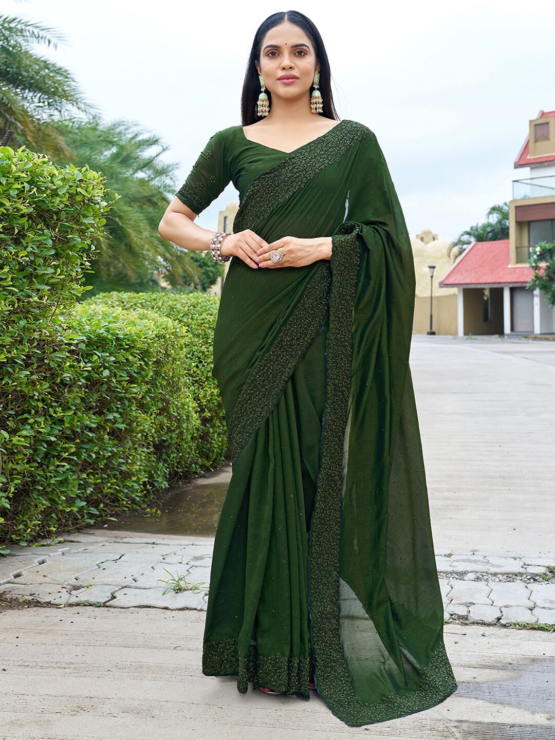 

Mitera Green Embellished Beads and Stones Saree