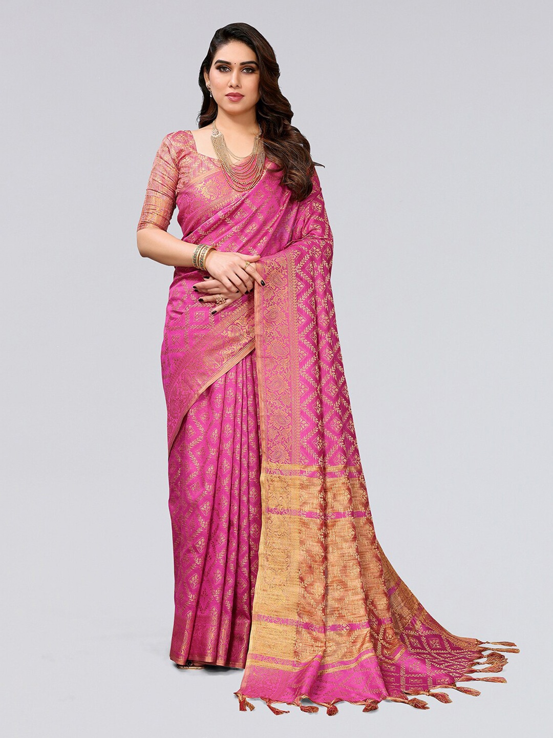 

Mitera Ethnic Motifs Woven Design Zari Silk Cotton Saree, Pink