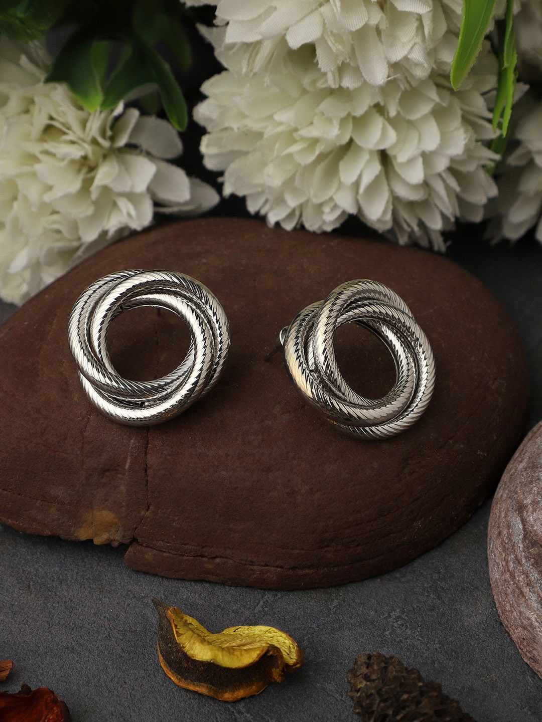 

VENI Silver-Plated Stud Earrings