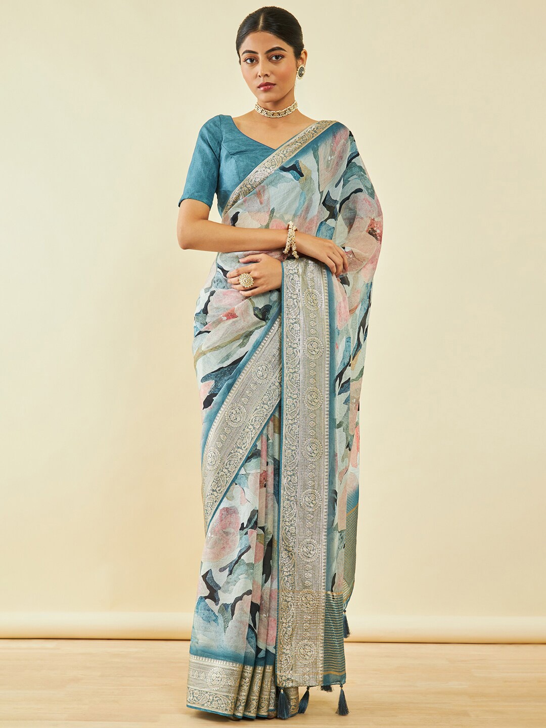 

Soch Grey & Pink Floral Printed Zari Organza Saree