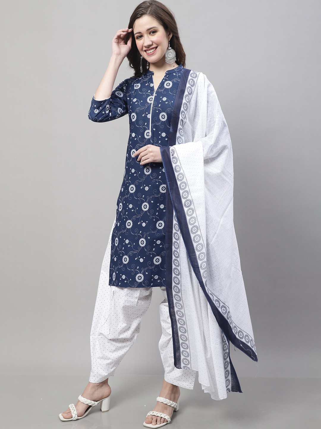 

Roly Poly Ethnic Motifs Printed Regular Straight Kurta & Salwar With Dupatta, Navy blue