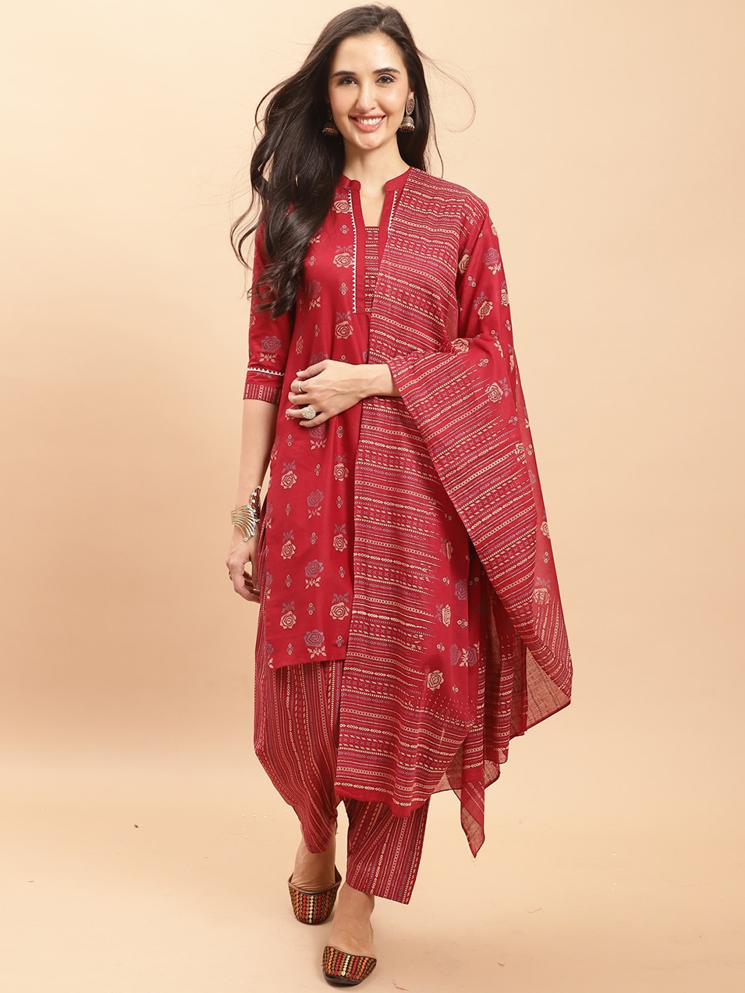 

Roly Poly Ethnic Motifs Printed Mandarin Collar Gotta Patti Kurta With Salwar & Dupatta, Maroon