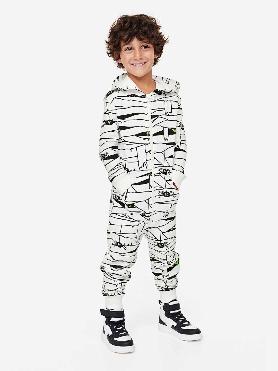

H&M Boys Sweatshirt All-in-one Suit, White