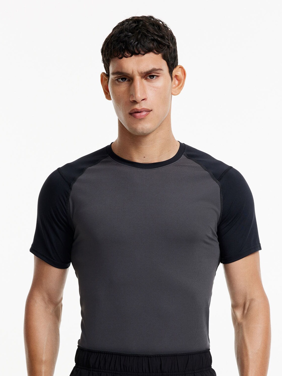 

H&M DryMove Sports Top, Grey