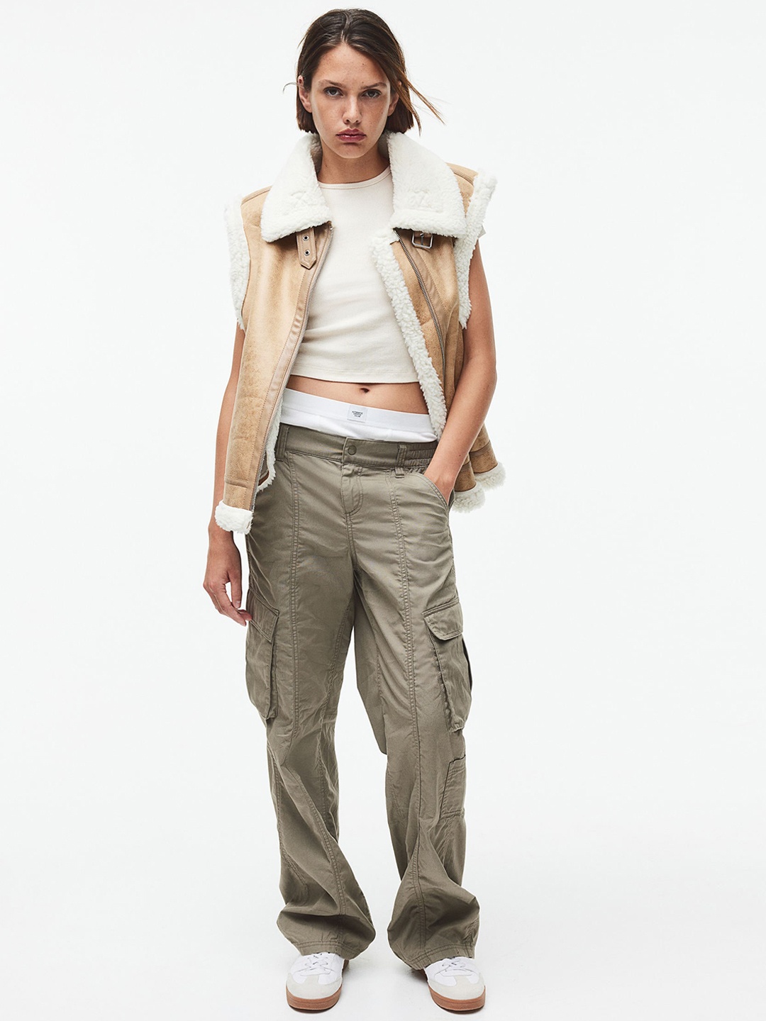 

H&M Women Pure Cotton Canvas Cargo Trousers, Green