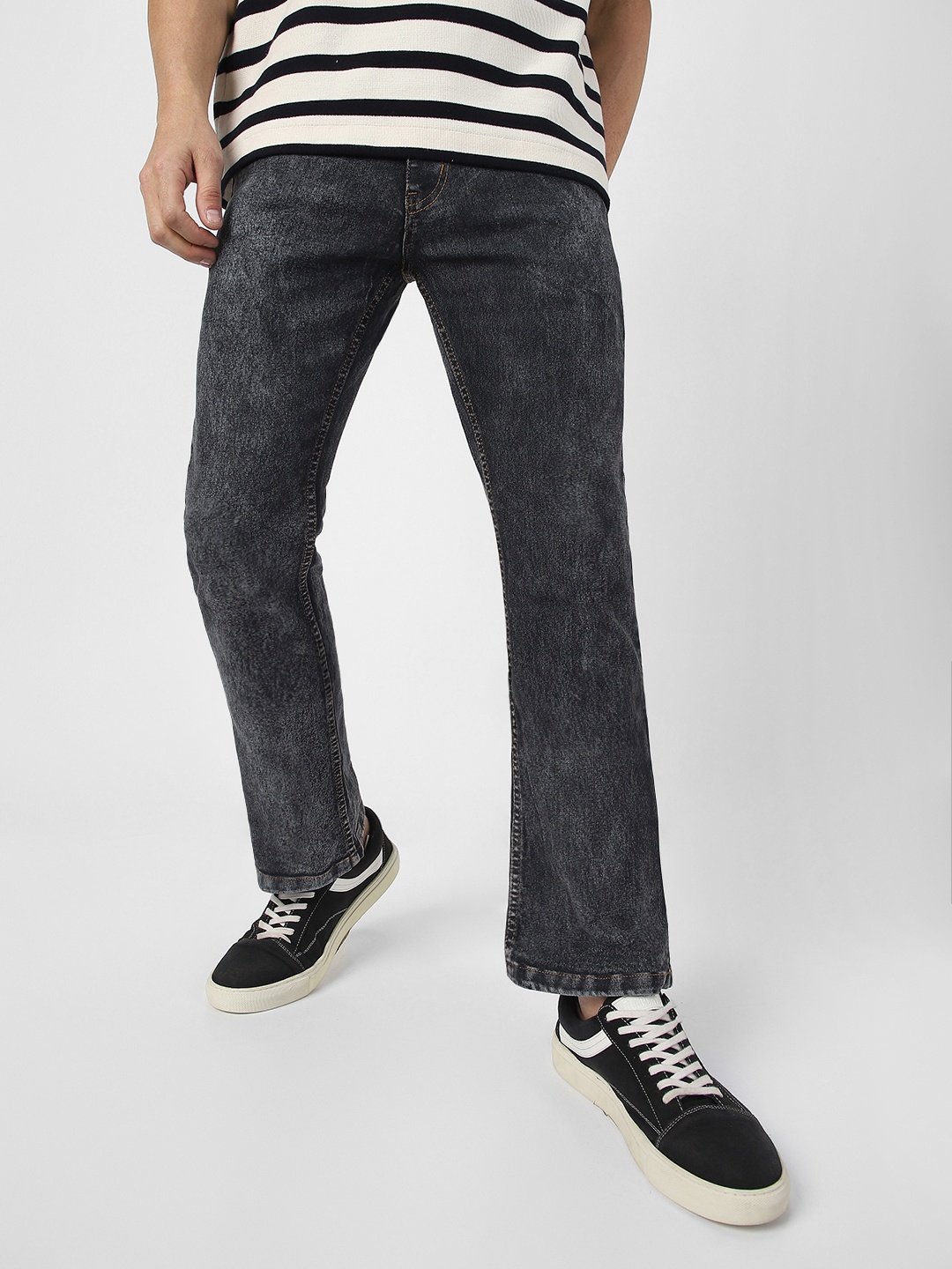 

Urbano Fashion Men Bootcut Clean Look Heavy Fade Washed Stretchable Jeans, Grey