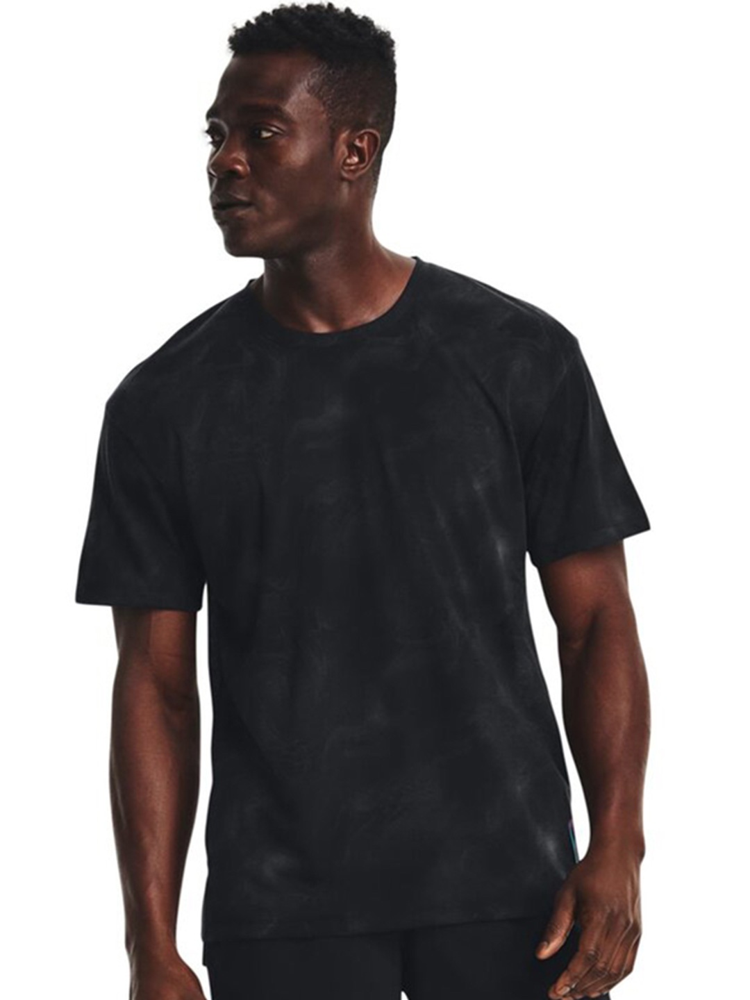 

UNDER ARMOUR Round Neck Half Sleeves T-Shirt, Black