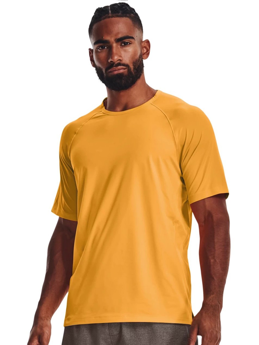 

UNDER ARMOUR Slim Fit Meridian Short Raglan Sleeves Training T-Shirt, Yellow