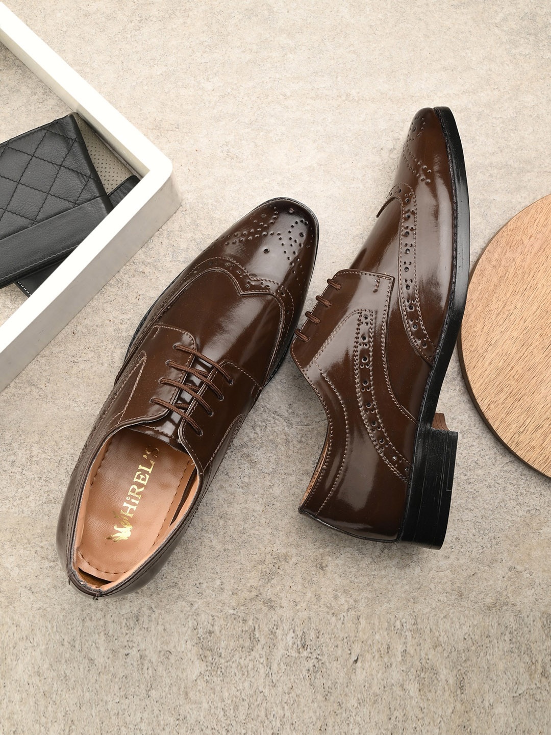 

Hirels Men Perforated Formal Brogues, Brown