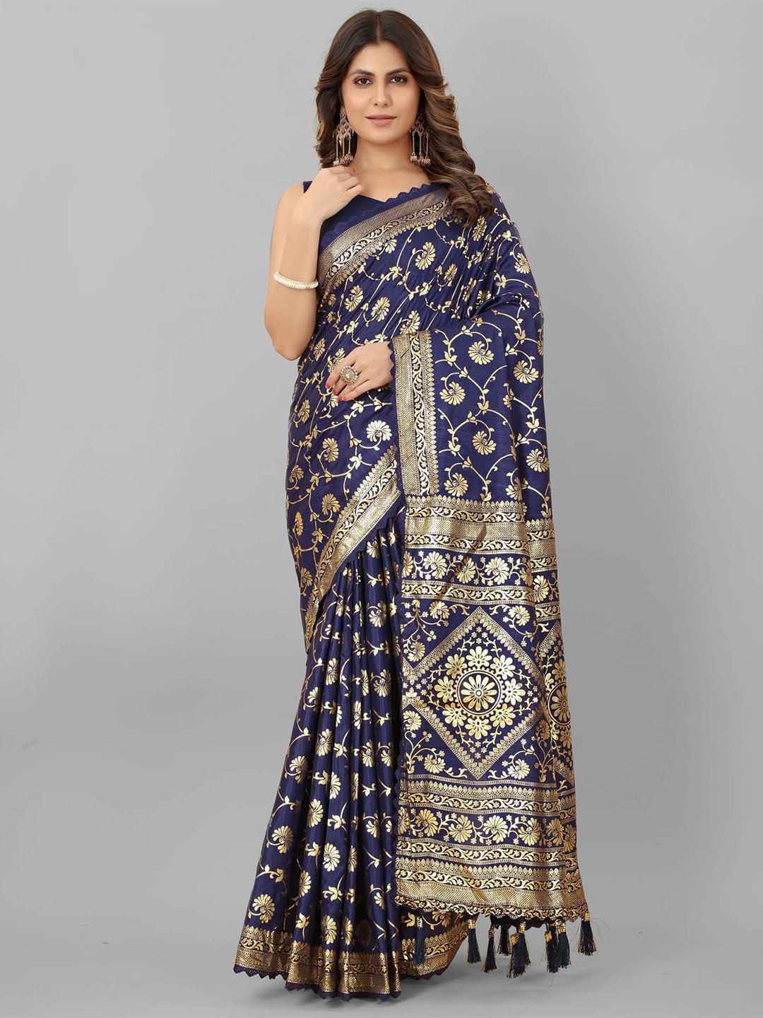 

KALINI Ethnic Motifs Printed Saree, Blue