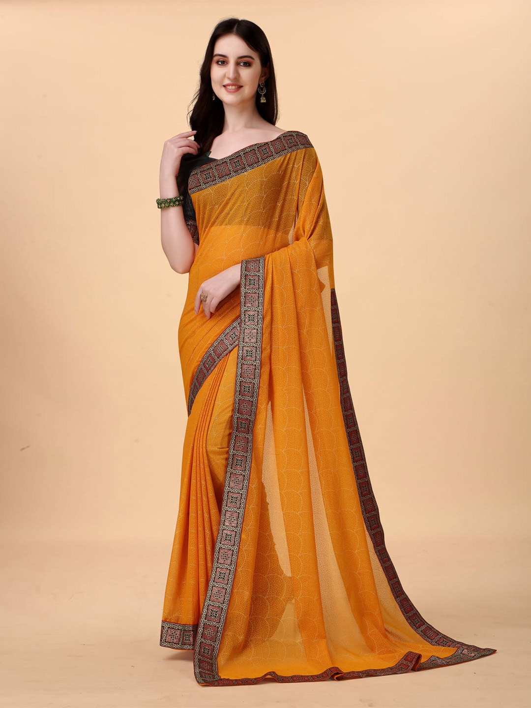 

KALINI Geometric Printed Zari Saree, Yellow