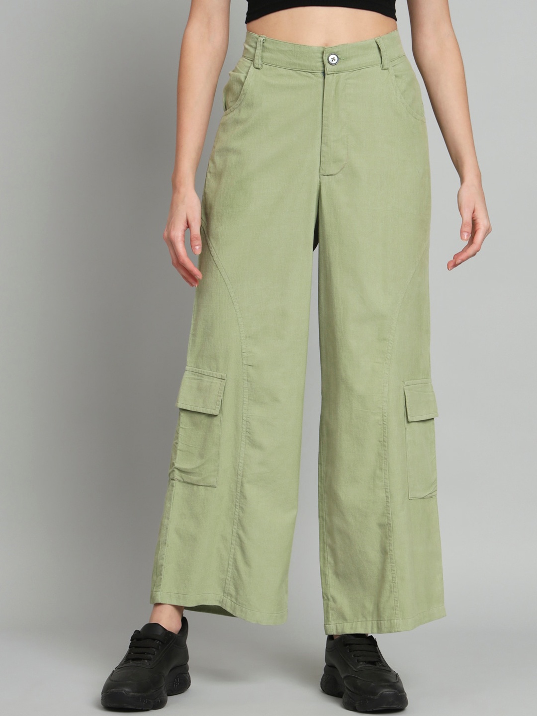 BROOWL Women Relaxed Flared High-Rise Wrinkle Free Corduroy Cargos Trousers, Green