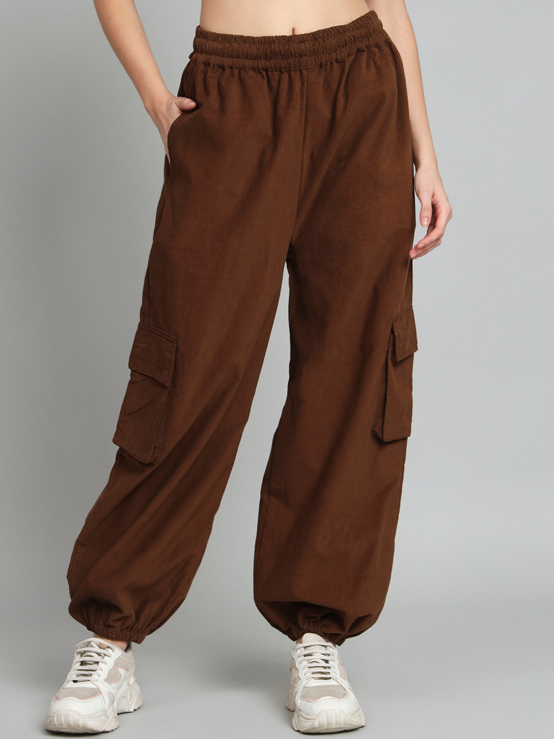 

BROOWL Women Relaxed High-Rise Wrinkle Free Corduroy Joggers Trousers, Brown