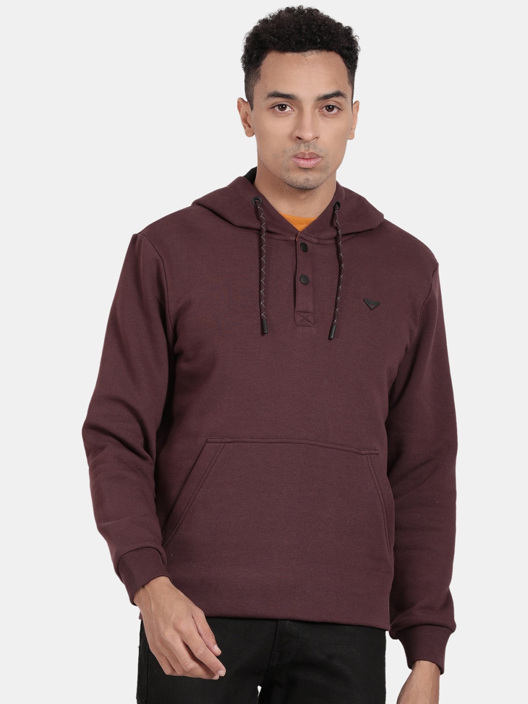 

t-base Long Sleeves Hooded Pullover, Maroon