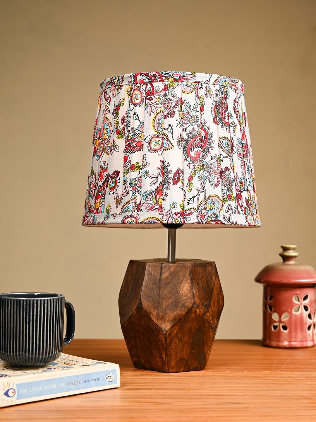 

green girgit Brown & Red Floral Printed Pleated Frustum Shape Wooden Base Table Lamp