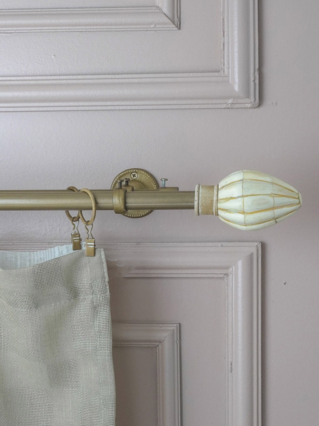 

The Decor Mart Golden Extendable Double Curtain Rods With Brackets, Gold