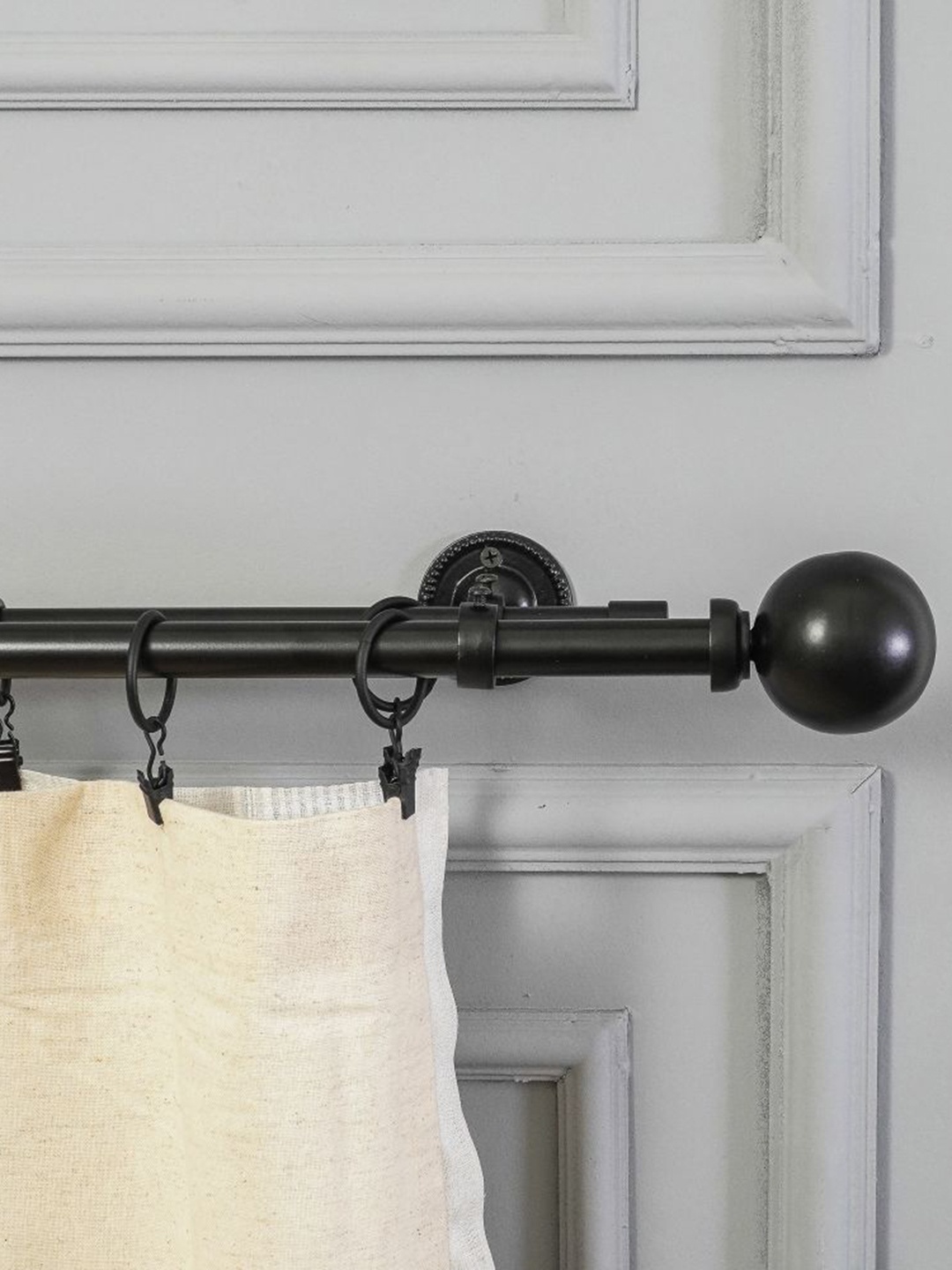 

The Decor Mart Black Extendable Double Curtain Rods