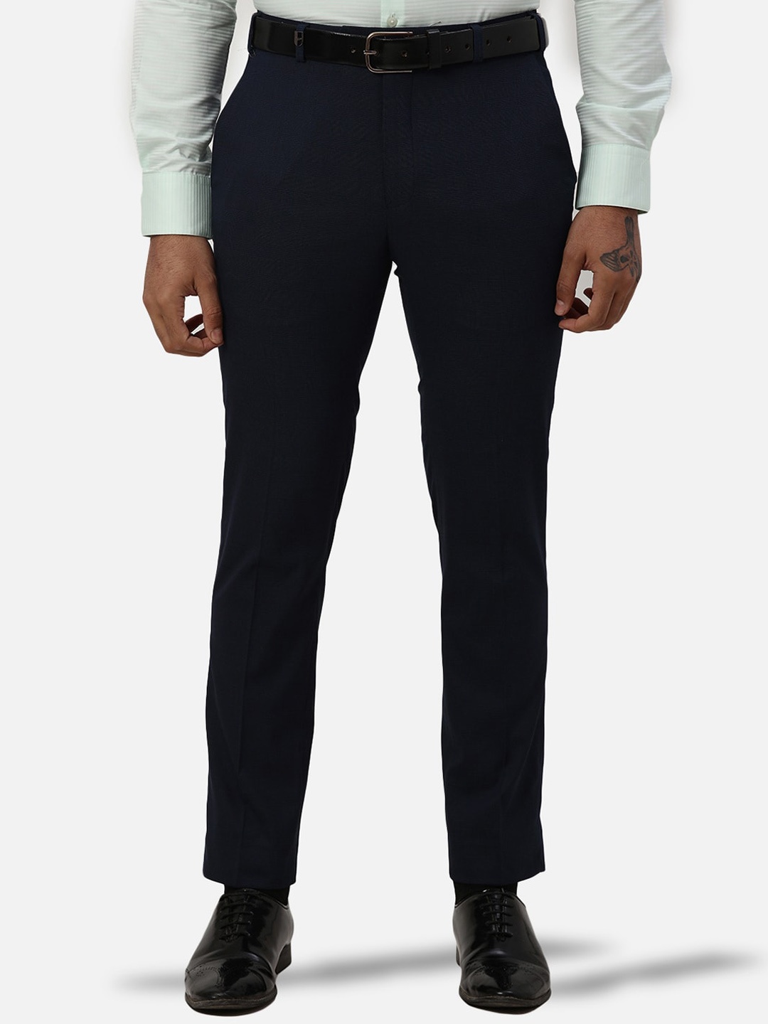 

Park Avenue Men Slim Fit Checked Formal Trousers, Blue