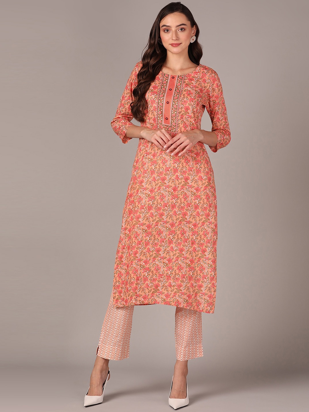 

AHIKA Ethnic Motifs Printed Pure Cotton Straight Kurta With Trousers, Peach