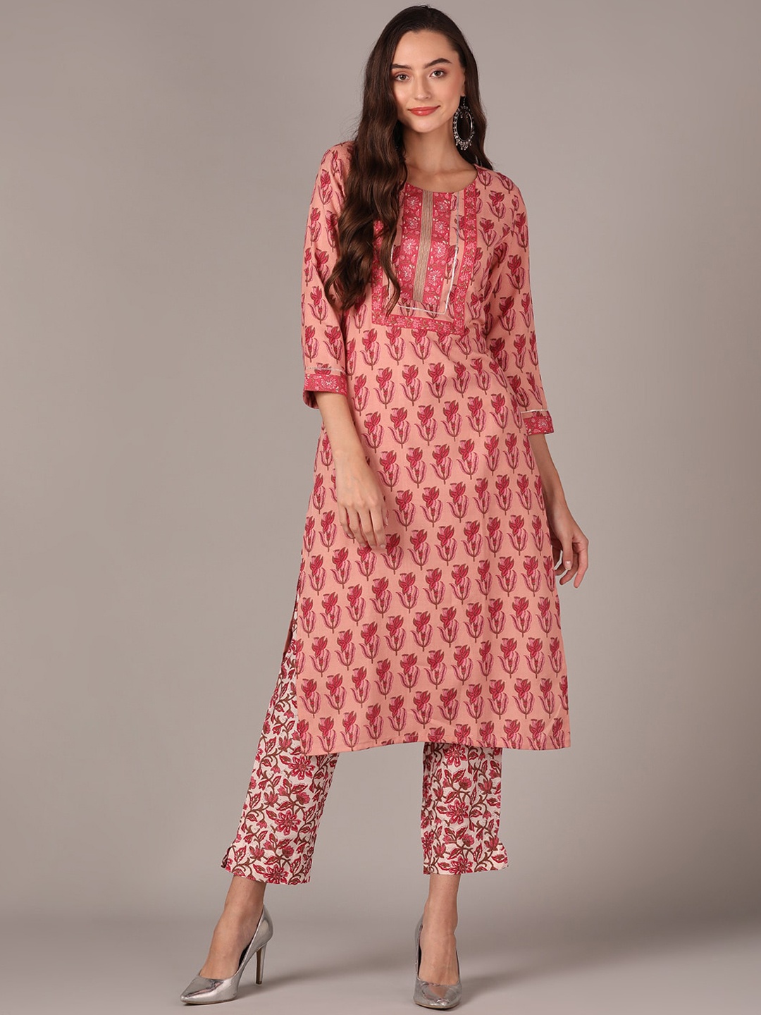 

AHIKA Ethnic Motifs Printed Pure Cotton Round Neck Straight Kurta With Trousers, Peach