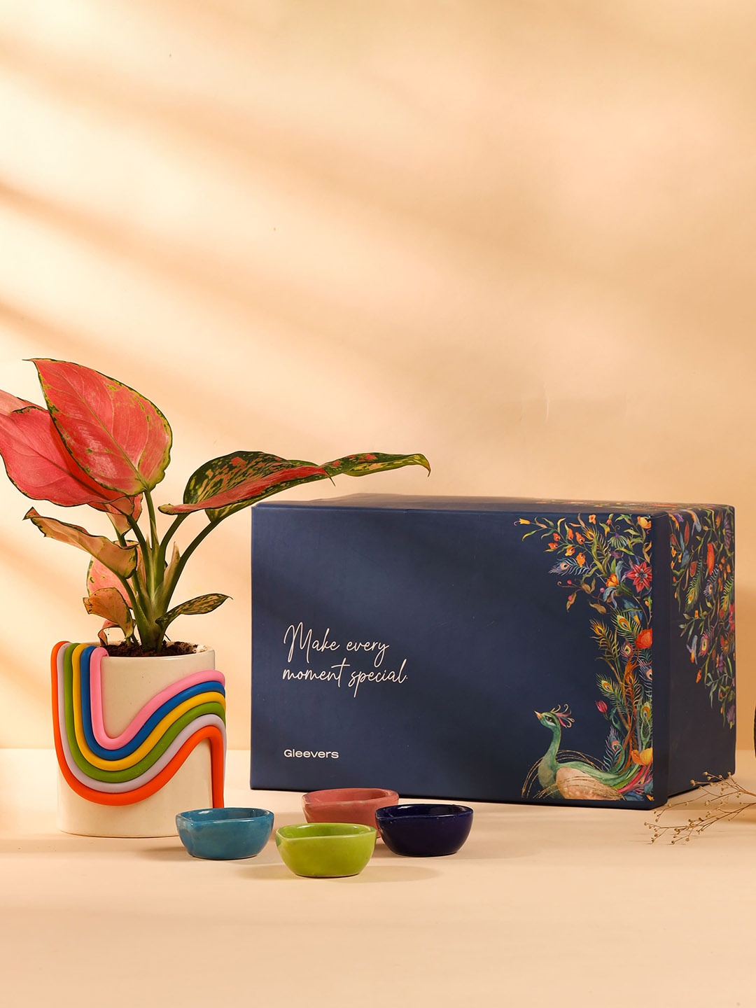 

Gleevers Blue 1 Ceramic Pot & 4 Ceramic Diya Gift Set, Navy blue