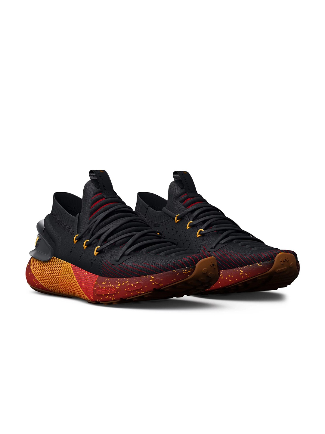 

UNDER ARMOUR Unisex UA HOVR Phantom 3 Lunar New Year Running Shoes, Black