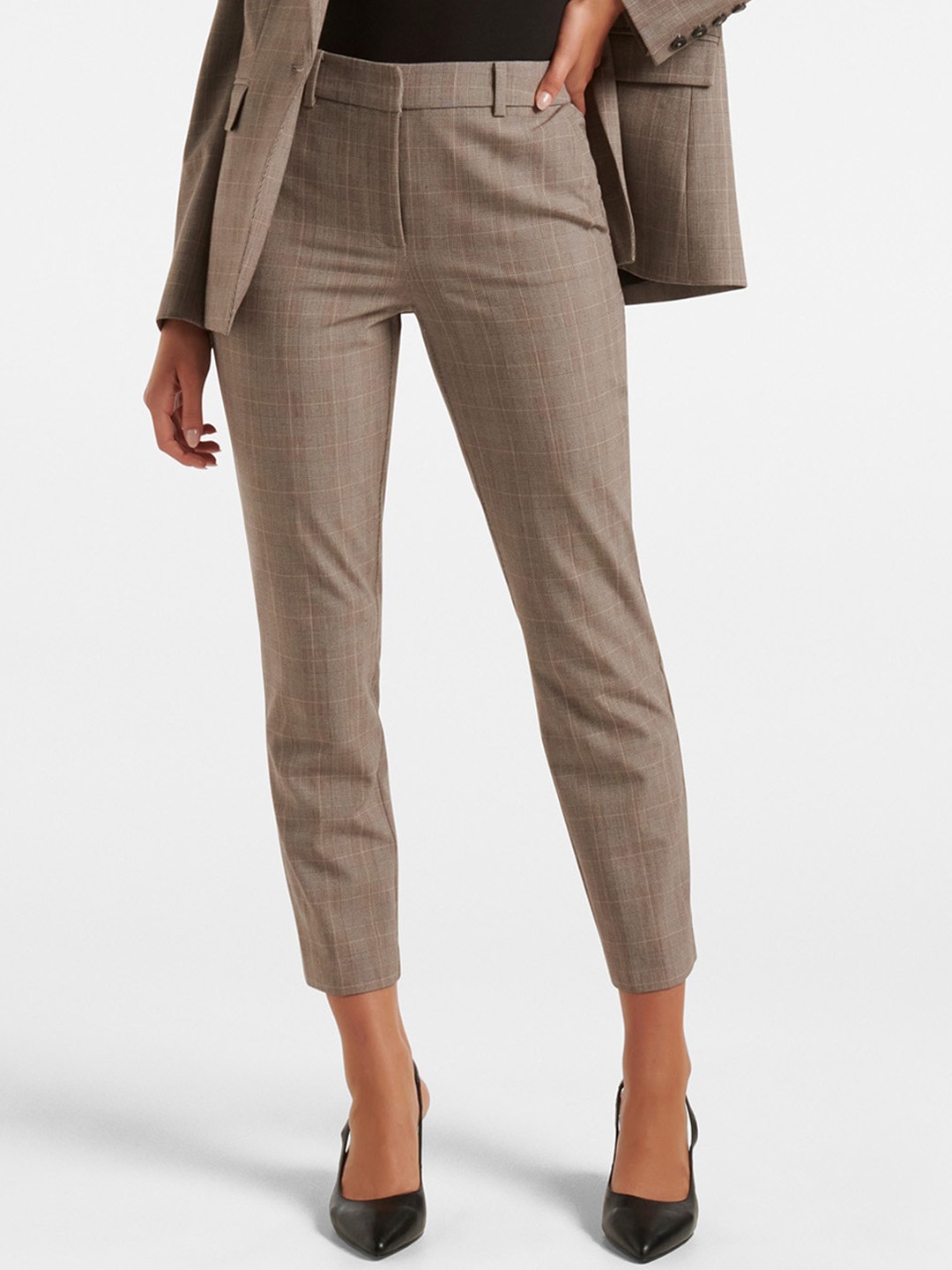 

Forever New Women Checked Cropped Mid-Rise Slim Fit Trousers, Brown