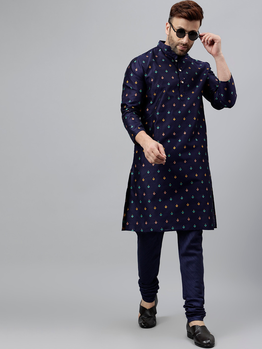 

Hangup Ethnic Motifs Printed Band Collar Regular Kurta with Churidar, Blue
